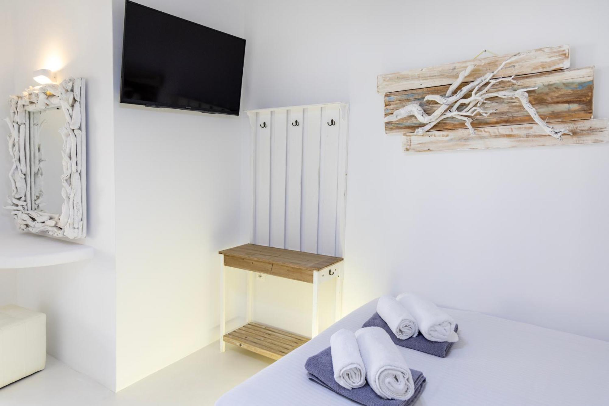 Limani Lux Apartments 卡尔帕索斯 客房 照片