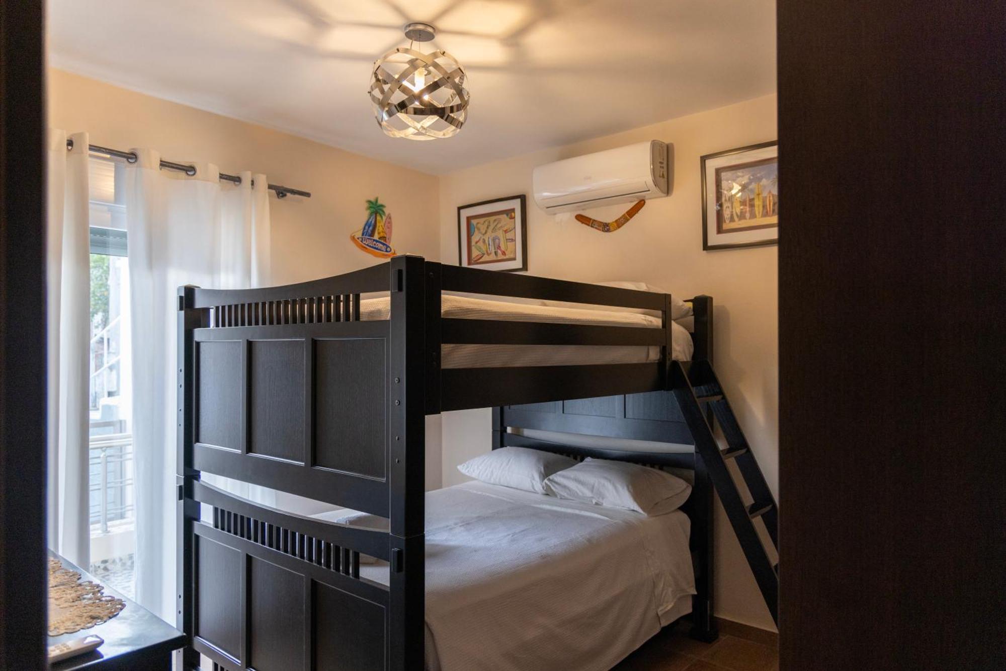 Limani Lux Apartments 卡尔帕索斯 客房 照片