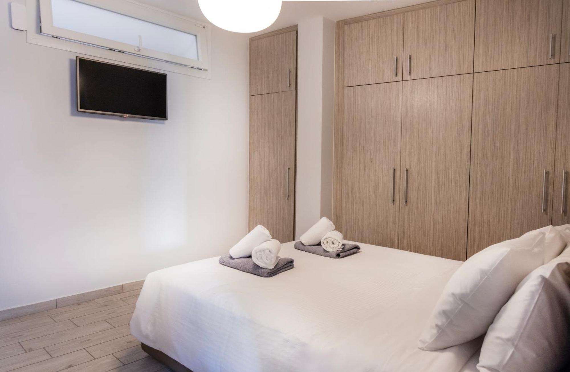 Limani Lux Apartments 卡尔帕索斯 客房 照片