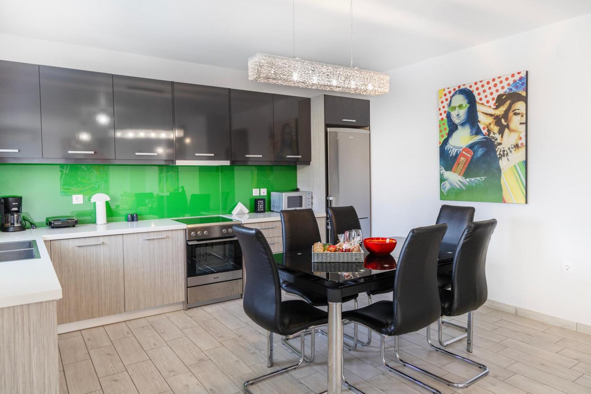 Limani Lux Apartments 卡尔帕索斯 客房 照片