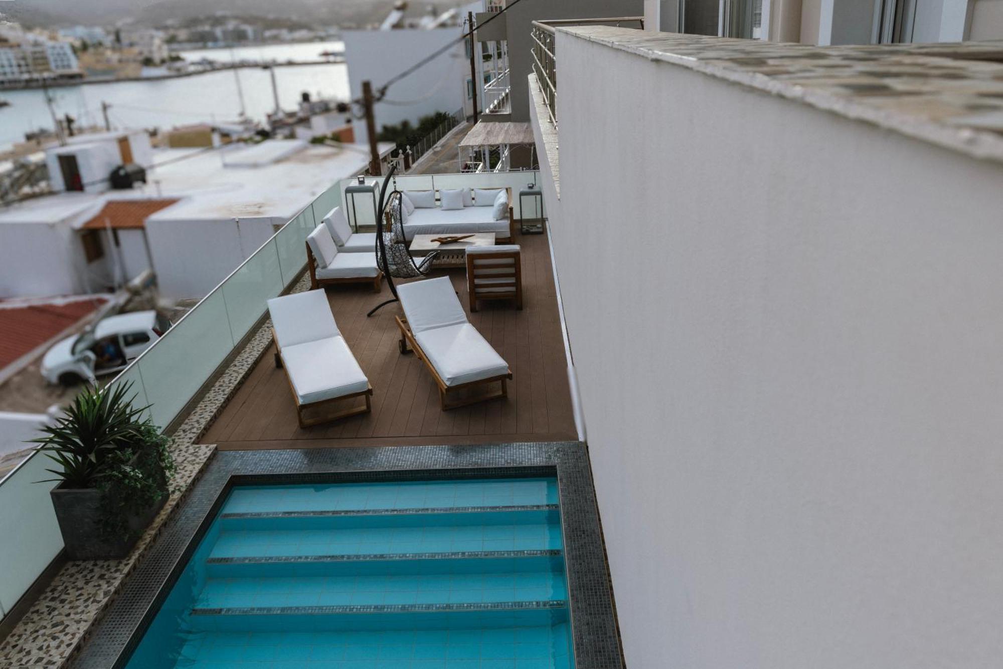 Limani Lux Apartments 卡尔帕索斯 外观 照片