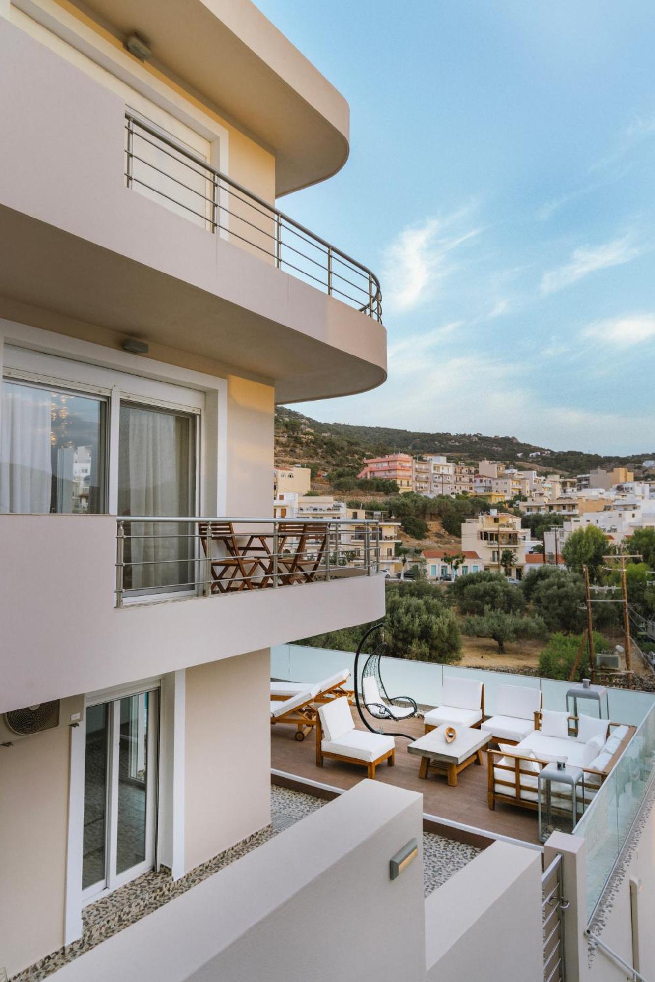 Limani Lux Apartments 卡尔帕索斯 外观 照片